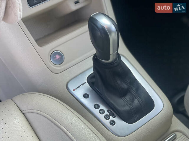 Синій Фольксваген Тігуан, об'ємом двигуна 1.98 л та пробігом 181 тис. км за 11999 $, фото 13 на Automoto.ua