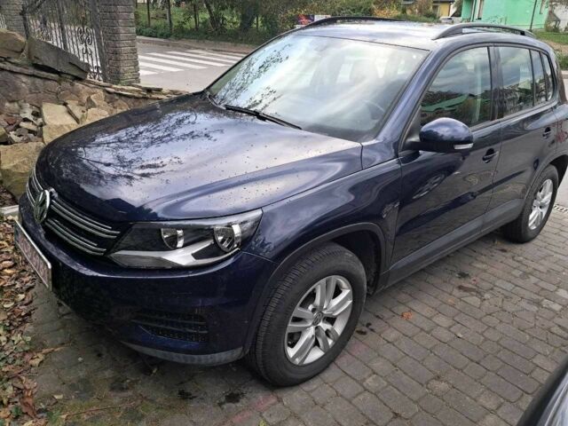 Синій Фольксваген Тігуан, об'ємом двигуна 2 л та пробігом 144 тис. км за 13800 $, фото 1 на Automoto.ua