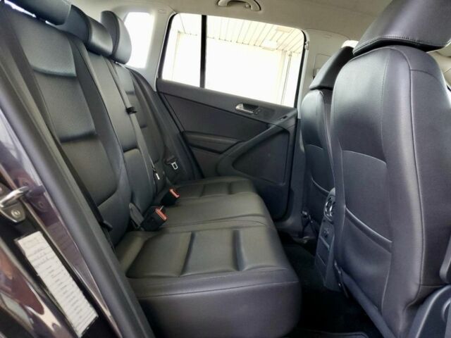 Синий Фольксваген Тигуан, объемом двигателя 2 л и пробегом 130 тыс. км за 9600 $, фото 11 на Automoto.ua