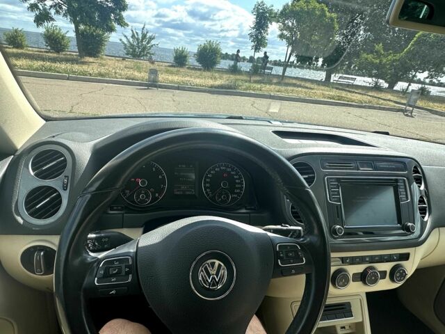 Синий Фольксваген Тигуан, объемом двигателя 2 л и пробегом 80 тыс. км за 14500 $, фото 15 на Automoto.ua