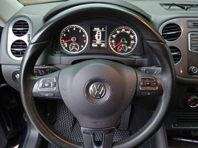 Синий Фольксваген Тигуан, объемом двигателя 2 л и пробегом 66 тыс. км за 12200 $, фото 7 на Automoto.ua