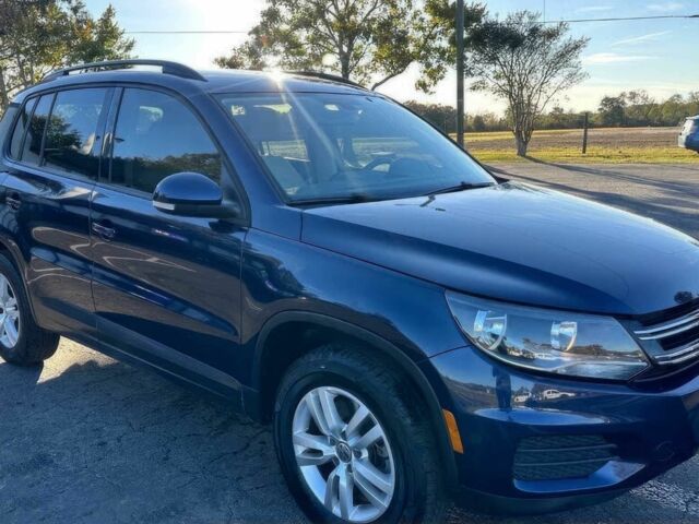 Синий Фольксваген Тигуан, объемом двигателя 2 л и пробегом 70 тыс. км за 9500 $, фото 2 на Automoto.ua