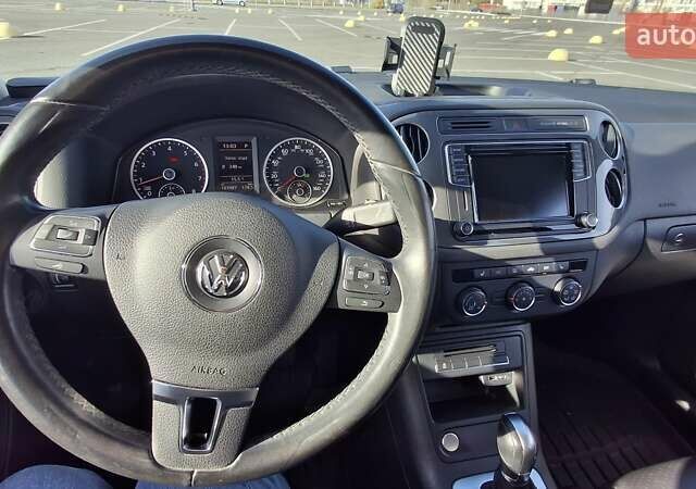 Синий Фольксваген Тигуан, объемом двигателя 1.98 л и пробегом 104 тыс. км за 13500 $, фото 5 на Automoto.ua
