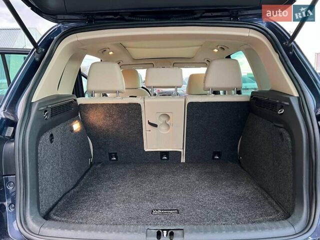 Синий Фольксваген Тигуан, объемом двигателя 2 л и пробегом 191 тыс. км за 14490 $, фото 38 на Automoto.ua