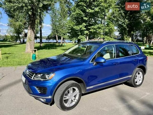 Синій Фольксваген Тігуан, об'ємом двигуна 3.6 л та пробігом 112 тис. км за 19850 $, фото 3 на Automoto.ua