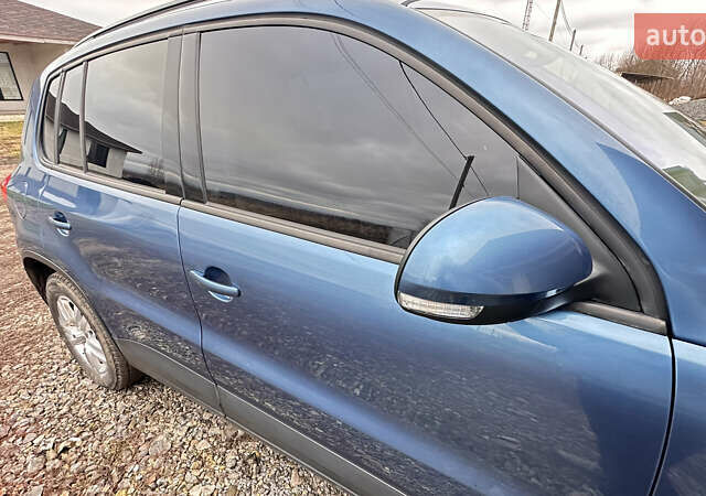 Синій Фольксваген Тігуан, об'ємом двигуна 1.98 л та пробігом 128 тис. км за 14300 $, фото 19 на Automoto.ua
