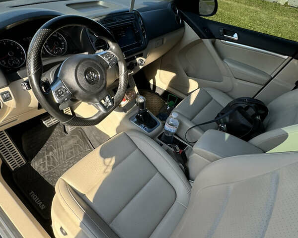 Синий Фольксваген Тигуан, объемом двигателя 2 л и пробегом 91 тыс. км за 16200 $, фото 7 на Automoto.ua