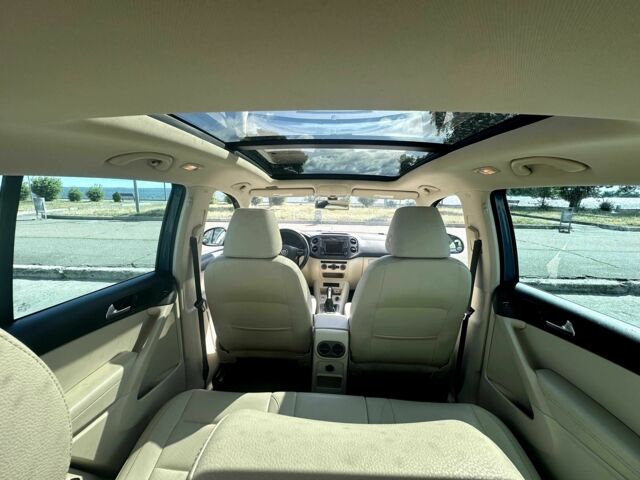 Синий Фольксваген Тигуан, объемом двигателя 2 л и пробегом 80 тыс. км за 14500 $, фото 13 на Automoto.ua