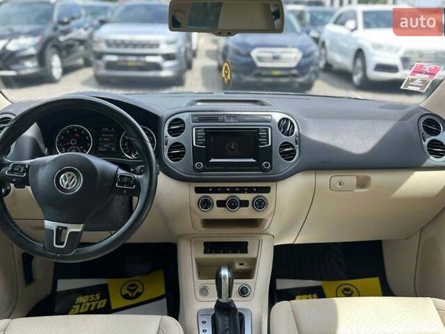 Синій Фольксваген Тігуан, об'ємом двигуна 2 л та пробігом 129 тис. км за 14500 $, фото 16 на Automoto.ua