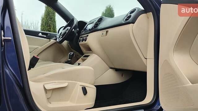 Синий Фольксваген Тигуан, объемом двигателя 2 л и пробегом 129 тыс. км за 12700 $, фото 53 на Automoto.ua