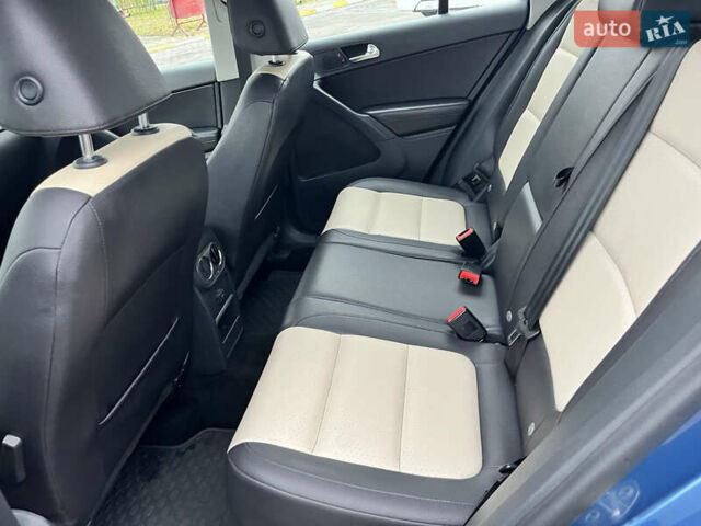 Синий Фольксваген Тигуан, объемом двигателя 1.98 л и пробегом 90 тыс. км за 13000 $, фото 42 на Automoto.ua