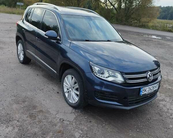 Синій Фольксваген Тігуан, об'ємом двигуна 1.98 л та пробігом 194 тис. км за 11100 $, фото 1 на Automoto.ua