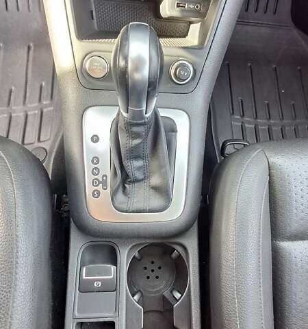 Синий Фольксваген Тигуан, объемом двигателя 1.98 л и пробегом 104 тыс. км за 13500 $, фото 6 на Automoto.ua