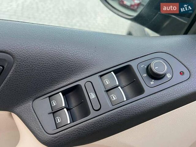 Синий Фольксваген Тигуан, объемом двигателя 2 л и пробегом 191 тыс. км за 14490 $, фото 15 на Automoto.ua