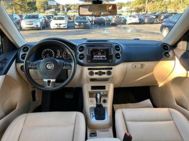 Синий Фольксваген Тигуан, объемом двигателя 2 л и пробегом 70 тыс. км за 9500 $, фото 10 на Automoto.ua