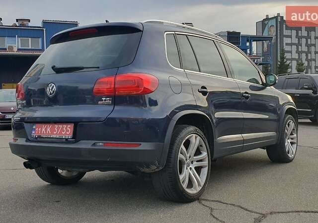 Синий Фольксваген Тигуан, объемом двигателя 2 л и пробегом 134 тыс. км за 12500 $, фото 3 на Automoto.ua
