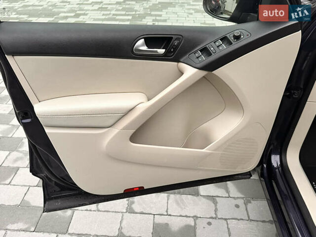 Синий Фольксваген Тигуан, объемом двигателя 1.98 л и пробегом 167 тыс. км за 14300 $, фото 30 на Automoto.ua