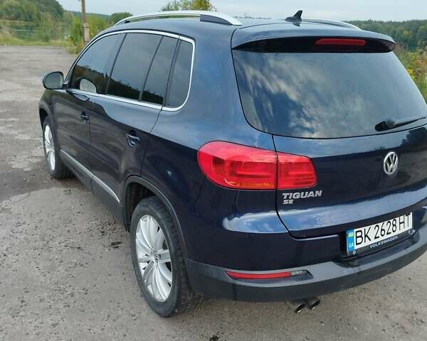 Синій Фольксваген Тігуан, об'ємом двигуна 1.98 л та пробігом 194 тис. км за 11100 $, фото 2 на Automoto.ua