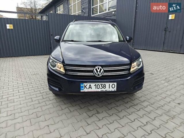 Синий Фольксваген Тигуан, объемом двигателя 1.98 л и пробегом 95 тыс. км за 12500 $, фото 2 на Automoto.ua