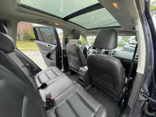 Синий Фольксваген Тигуан, объемом двигателя 2 л и пробегом 73 тыс. км за 9600 $, фото 8 на Automoto.ua