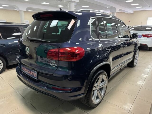 Синий Фольксваген Тигуан, объемом двигателя 2 л и пробегом 70 тыс. км за 16000 $, фото 5 на Automoto.ua