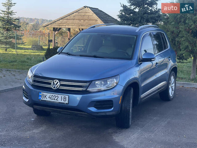 Синій Фольксваген Тігуан, об'ємом двигуна 1.98 л та пробігом 181 тис. км за 11999 $, фото 2 на Automoto.ua