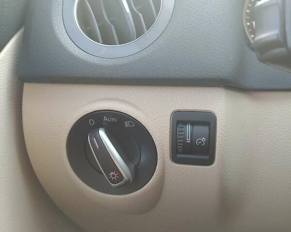 Синій Фольксваген Тігуан, об'ємом двигуна 0 л та пробігом 98 тис. км за 14500 $, фото 10 на Automoto.ua