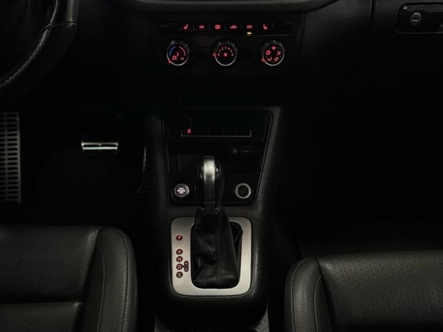 Синий Фольксваген Тигуан, объемом двигателя 2 л и пробегом 70 тыс. км за 16000 $, фото 15 на Automoto.ua