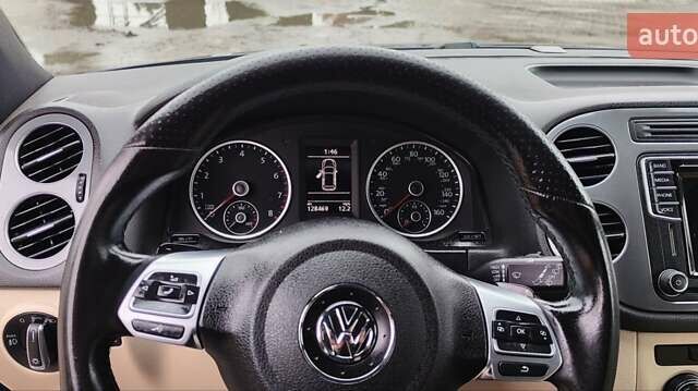 Синий Фольксваген Тигуан, объемом двигателя 2 л и пробегом 129 тыс. км за 12700 $, фото 42 на Automoto.ua