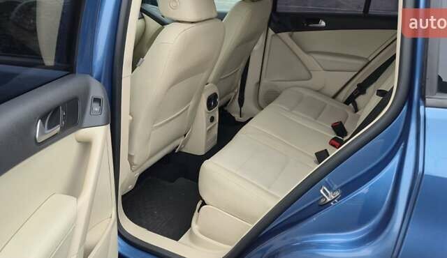 Синий Фольксваген Тигуан, объемом двигателя 1.98 л и пробегом 188 тыс. км за 12600 $, фото 1 на Automoto.ua