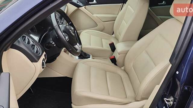 Синий Фольксваген Тигуан, объемом двигателя 2 л и пробегом 129 тыс. км за 12700 $, фото 40 на Automoto.ua