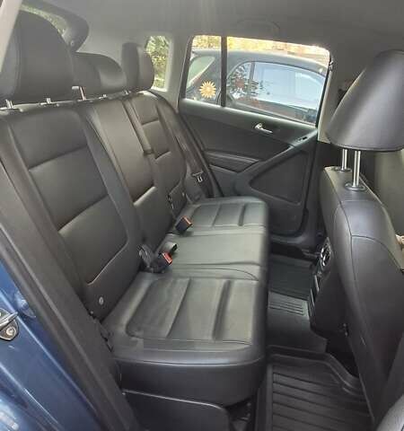 Синий Фольксваген Тигуан, объемом двигателя 1.98 л и пробегом 104 тыс. км за 13500 $, фото 4 на Automoto.ua