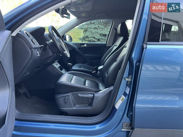 Синий Фольксваген Тигуан, объемом двигателя 1.98 л и пробегом 136 тыс. км за 14500 $, фото 28 на Automoto.ua