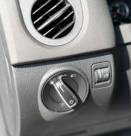 Синий Фольксваген Тигуан, объемом двигателя 2 л и пробегом 66 тыс. км за 12200 $, фото 16 на Automoto.ua