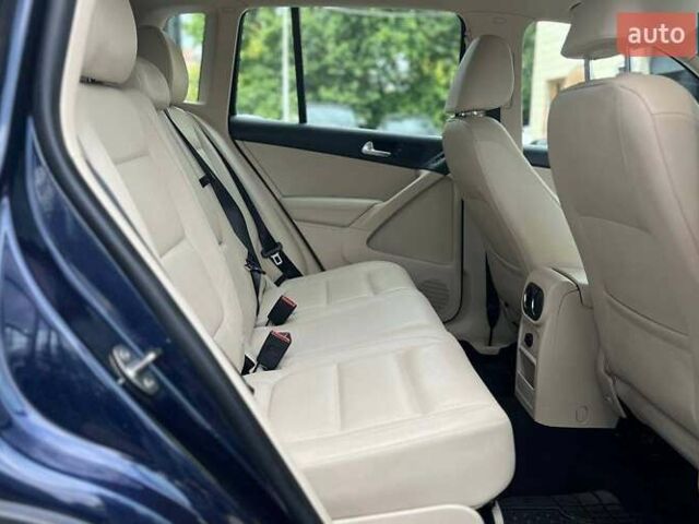 Синій Фольксваген Тігуан, об'ємом двигуна 2 л та пробігом 129 тис. км за 14500 $, фото 26 на Automoto.ua