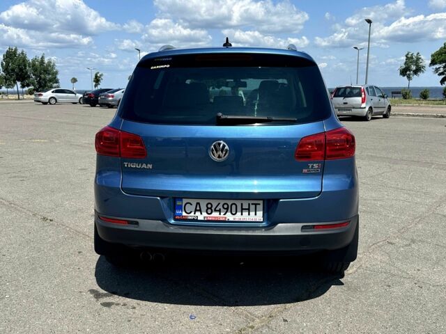 Синий Фольксваген Тигуан, объемом двигателя 2 л и пробегом 80 тыс. км за 14500 $, фото 5 на Automoto.ua