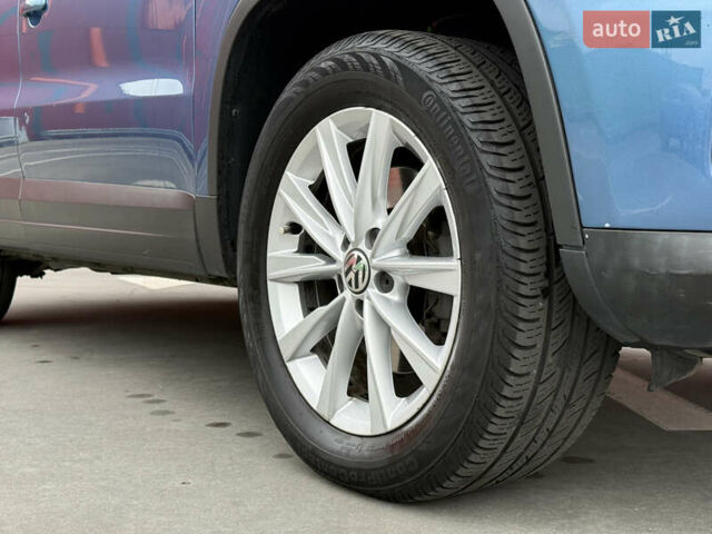 Синий Фольксваген Тигуан, объемом двигателя 1.98 л и пробегом 109 тыс. км за 12999 $, фото 3 на Automoto.ua