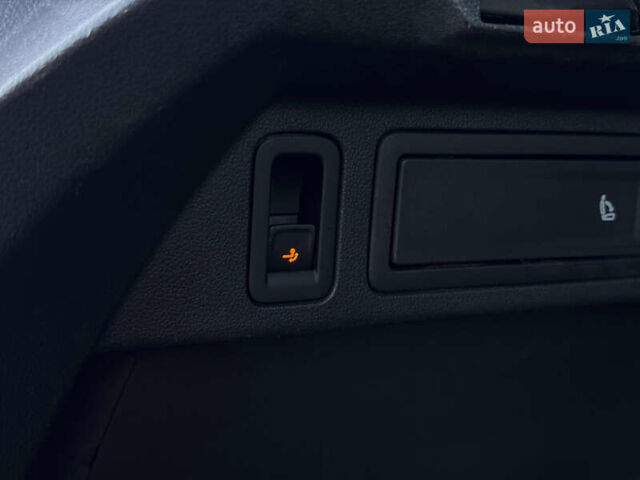 Синий Фольксваген Тигуан, объемом двигателя 2 л и пробегом 253 тыс. км за 22500 $, фото 52 на Automoto.ua