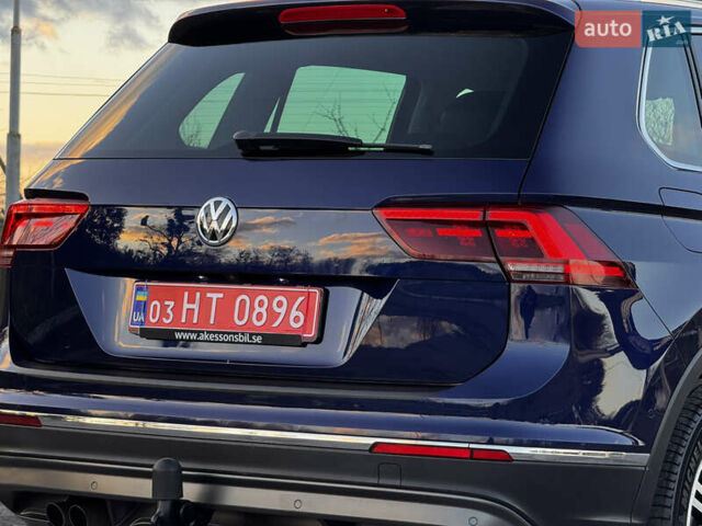 Синий Фольксваген Тигуан, объемом двигателя 2 л и пробегом 253 тыс. км за 22500 $, фото 13 на Automoto.ua