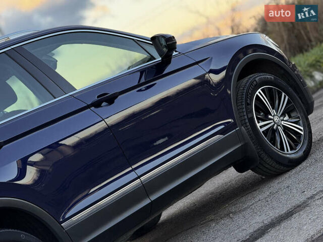 Синий Фольксваген Тигуан, объемом двигателя 2 л и пробегом 253 тыс. км за 22500 $, фото 18 на Automoto.ua