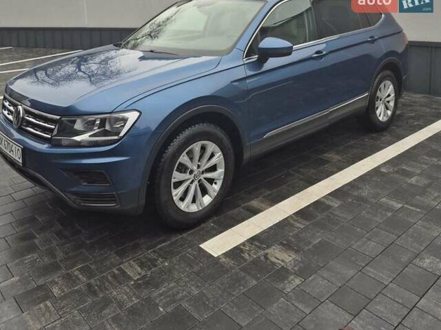 Синій Фольксваген Тігуан, об'ємом двигуна 1.98 л та пробігом 202 тис. км за 17200 $, фото 1 на Automoto.ua