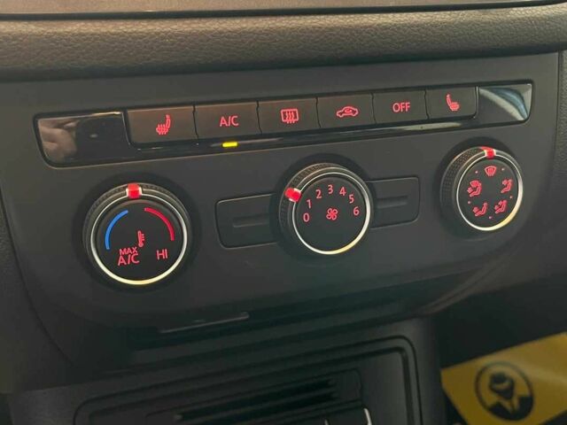 Синій Фольксваген Тігуан, об'ємом двигуна 2 л та пробігом 118 тис. км за 12650 $, фото 14 на Automoto.ua