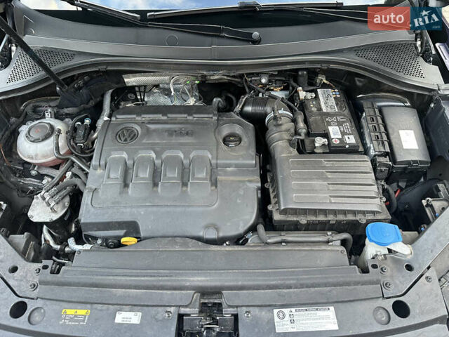 Синий Фольксваген Тигуан, объемом двигателя 1.98 л и пробегом 276 тыс. км за 23900 $, фото 29 на Automoto.ua