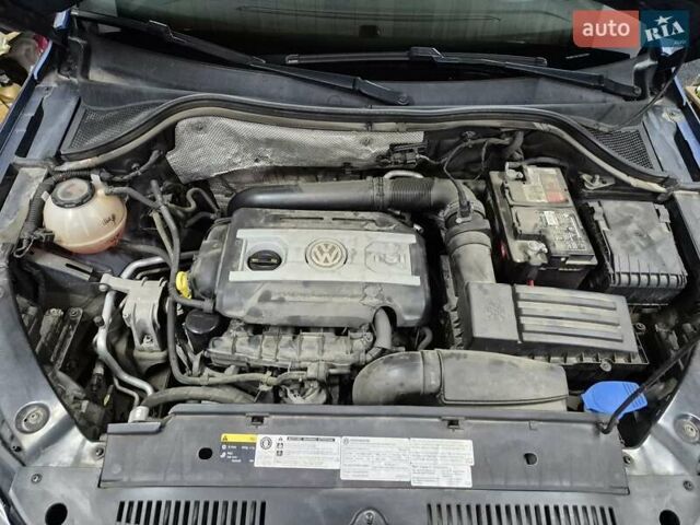 Синій Фольксваген Тігуан, об'ємом двигуна 1.98 л та пробігом 66 тис. км за 15300 $, фото 15 на Automoto.ua