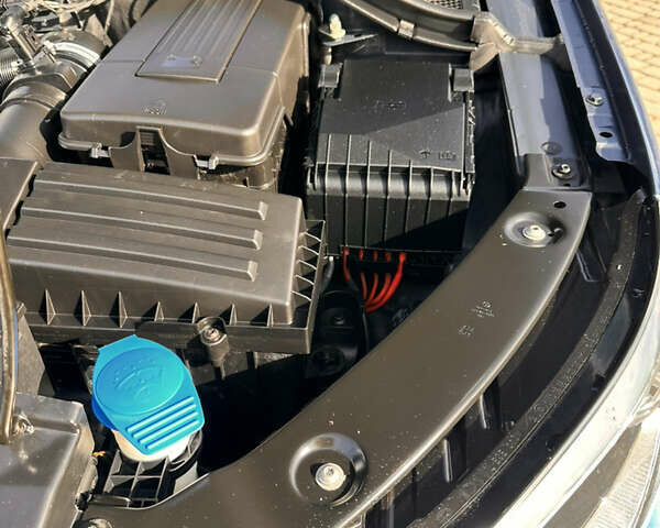 Синій Фольксваген Тігуан, об'ємом двигуна 1.98 л та пробігом 56 тис. км за 14999 $, фото 37 на Automoto.ua