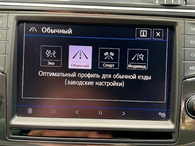 Синій Фольксваген Тігуан, об'ємом двигуна 2 л та пробігом 71 тис. км за 28000 $, фото 10 на Automoto.ua