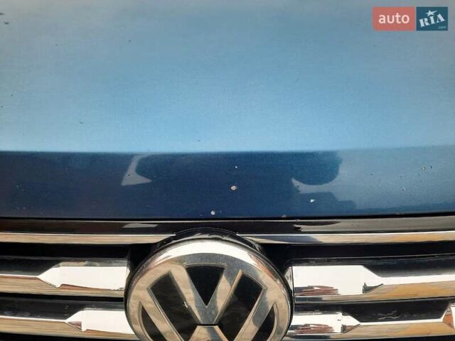 Синий Фольксваген Тигуан, объемом двигателя 1.98 л и пробегом 236 тыс. км за 16500 $, фото 6 на Automoto.ua