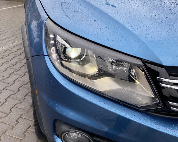 Синій Фольксваген Тігуан, об'ємом двигуна 2 л та пробігом 149 тис. км за 16950 $, фото 18 на Automoto.ua