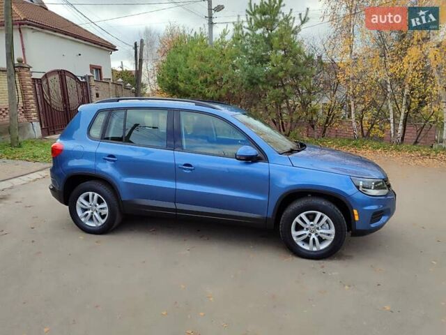 Синий Фольксваген Тигуан, объемом двигателя 2 л и пробегом 219 тыс. км за 12100 $, фото 2 на Automoto.ua