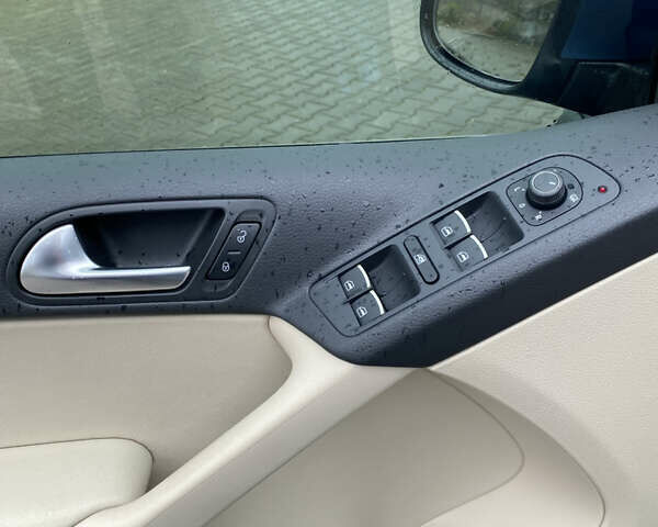 Синий Фольксваген Тигуан, объемом двигателя 2 л и пробегом 149 тыс. км за 16950 $, фото 41 на Automoto.ua